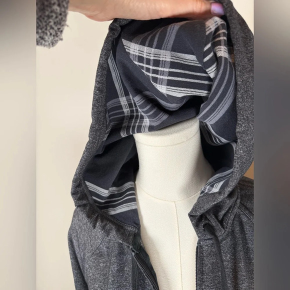 Athleta Gray Pleated Full Zipper Hoodie Long Jacket Women’s Size Small - Picture 6 of 9